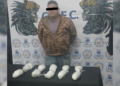Interceptan tractocamión con droga en la federal 57.