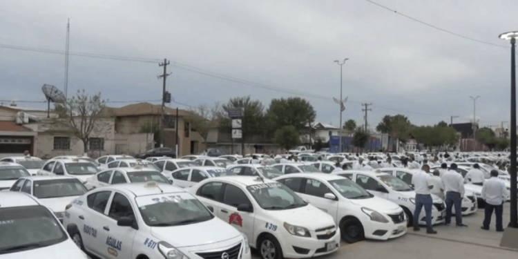 De 80 a 90 pesos: cambia postura del alcalde sobre tarifa máxima de taxis.