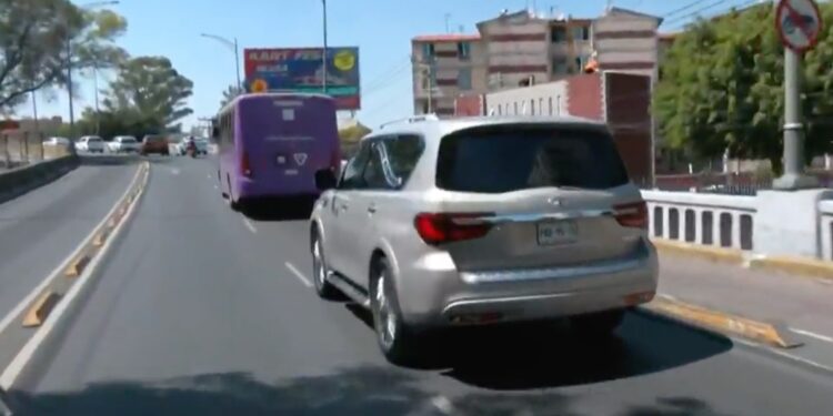 Instalaciones federales permanecieron resguardadas durante la entrega de los restos.