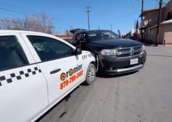 Elementos de Tránsito atendieron el percance frente al CBTis 34.