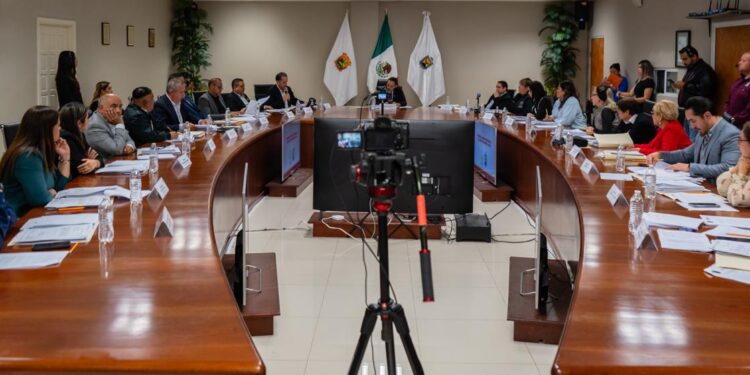 La revocación del amparo no garantiza cambios en SIMAS; la decisión volverá al Cabildo.