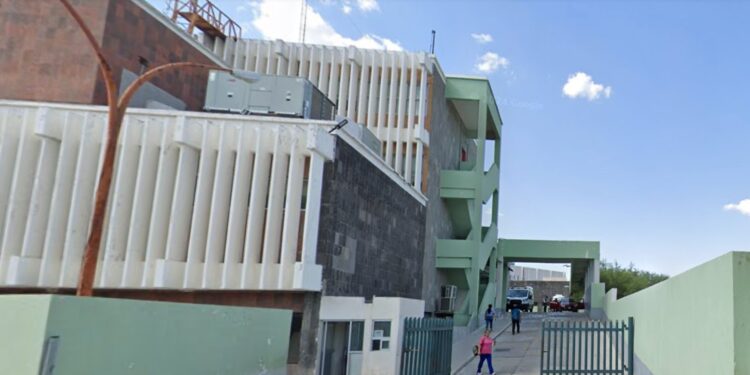 Trasladaron al herido a la clínica 11 del IMSS en Piedras Negras.