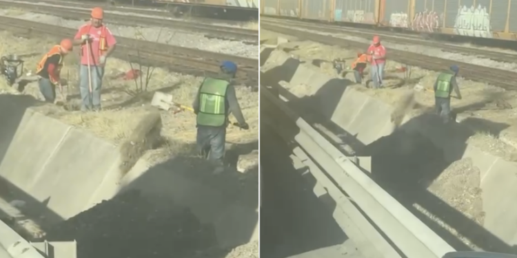 Trabajadores realizan pozos y depositan tierra en el arroyo.