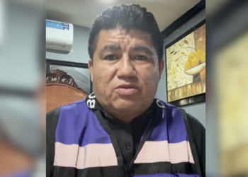 Masías Menera lanzó un reto público al alcalde Jacobo Rodríguez para someterse a pruebas antidoping.