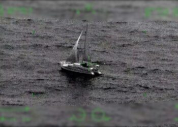 Las embarcaciones fueron ubicadas en aguas del Caribe tras varios días sin contacto.