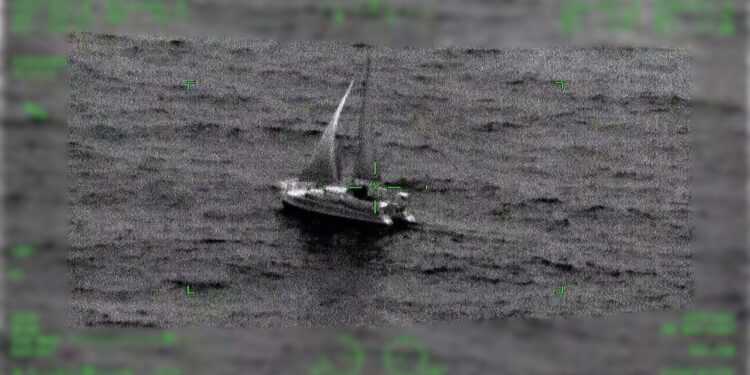 Las embarcaciones fueron ubicadas en aguas del Caribe tras varios días sin contacto.