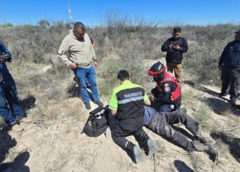 Autoridades localizaron al adulto mayor en un barranco del monte cercano al bulevar Armando Treviño.