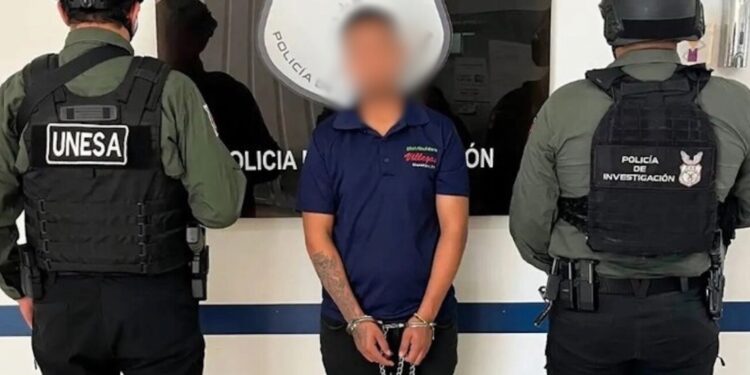 El acusado permanecerá en el penal de Mazatlán mientras continúa el proceso judicial.