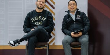 El alcalde lanzó fuertes críticas tras la sesión de Cabildo en la que fue rechazada nuevamente su propuesta para modificar el consejo del SIMAS.