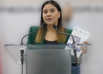 Olimpia Coral Melo participó en actividades previas al Día Internacional de la Mujer en Piedras Negras.