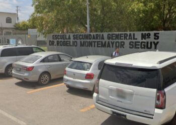 Cuerpos de auxilio atendieron el reporte en la secundaria de la Nueva Americana.