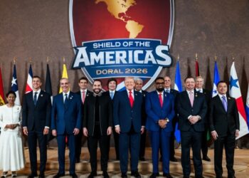 Trump habló sobre acciones contra cárteles durante la cumbre Escudo de las Américas.