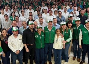 Manolo Jiménez encabezó el arranque del programa de empleo temporal en Piedras Negras, con inversión de 36 millones de pesos.