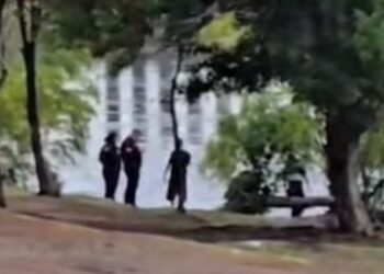 Autoridades realizaron un operativo para recuperar el cuerpo en el Río Bravo.