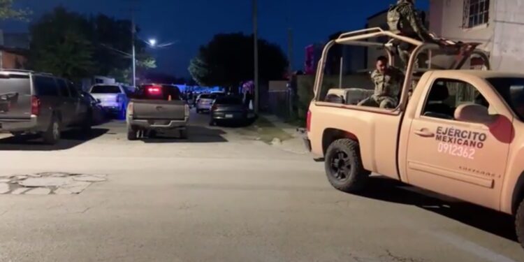 El domicilio intervenido quedó bajo resguardo tras el operativo realizado por fuerzas de seguridad.