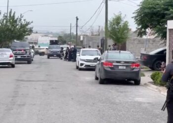 Fuerte presencia de corporaciones de seguridad durante cateos en Los Laureles y Acoros II.
