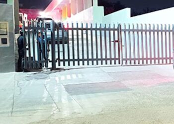 La menor fue trasladada a la Clínica 11 del IMSS.