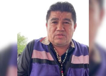 Afirma Masías Menera que financió campaña del alcalde y lo acusa de “traicionar”.