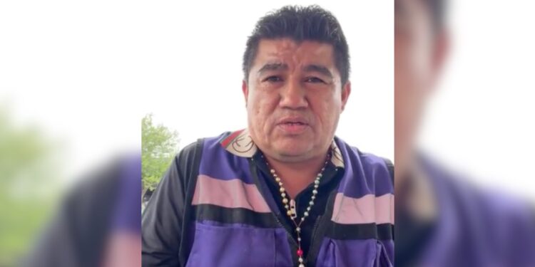 Afirma Masías Menera que financió campaña del alcalde y lo acusa de “traicionar”.