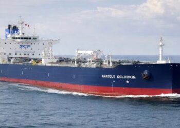 Descargan petróleo ruso en el puerto de Matanzas.