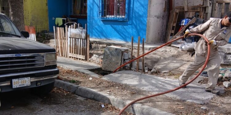 En lugar de esquemas de regularización, el Municipio impulsa amparos para mantener el servicio en casos de adeudos.