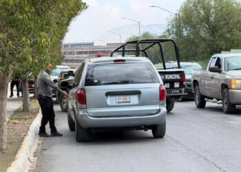 El fallecimiento se confirmó durante el traslado en calles de Saltillo.