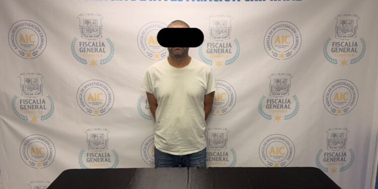 El operativo fue realizado por corporaciones estatales y municipales en un domicilio de la colonia Carranza, en Monclova.