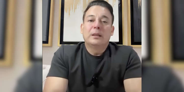 Edgar Sánchez afirma que denunciará agresiones tras altercado en San Pedro. 