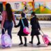 Reconsideran adelanto de vacaciones tras críticas al recorte escolar.