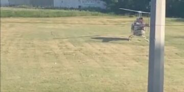 El helicóptero de la Secretaría de Seguridad Pública de Coahuila realizó recorridos de vigilancia sobre distintos sectores de Piedras Negras como parte de los operativos de seguridad en la Región Norte.