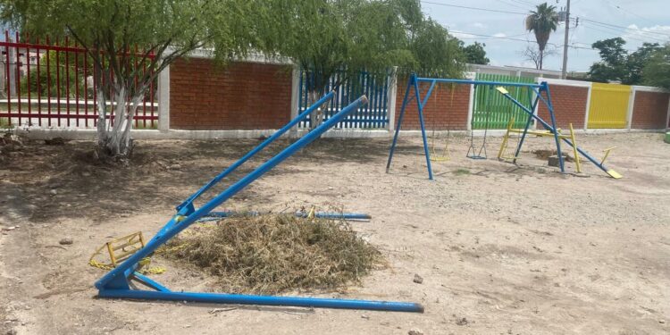 Muere niño de 6 años tras accidente en kínder de Monclova.