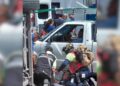 Doctor Tipa Mota resulta lesionado junto a su nieta en volcadura de ambulancia. 