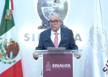 Solicita licencia Rubén Rocha Moya al cargo de gobernador de Sinaloa. 