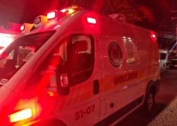 Un hombre de 34 años fue hospitalizado tras ser agredido por sujetos en la colonia Los Montes de Piedras Negras.