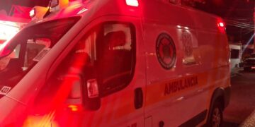 Un hombre de 34 años fue hospitalizado tras ser agredido por sujetos en la colonia Los Montes de Piedras Negras.