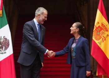 Sheinbaum recibió al rey Felipe VI en un encuentro que abre una nueva etapa con España.