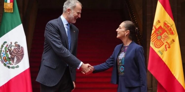 Sheinbaum recibió al rey Felipe VI en un encuentro que abre una nueva etapa con España.