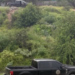 Autoridades resguardaron el área donde fue localizado el cuerpo en el sector Villa Campestre, en Piedras Negras.