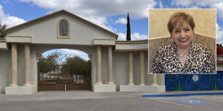 Personal de la Fiscalía General del Estado realizó las diligencias correspondientes tras el hallazgo de una mujer sin vida en el panteón municipal de Morelos.