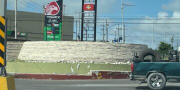 La demolición de la fuente-rotonda del Ejido Piedras Negras permanece sin fecha definida.