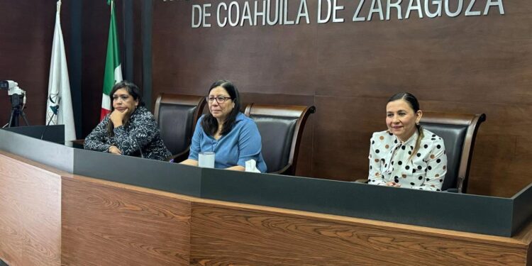 Desiste Tony Flores de recurso contra suspensión; regresará a su curul en septiembre.