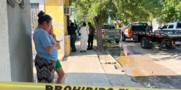 Hombre muere durante riña por presunta disputa de vivienda en Acuña.