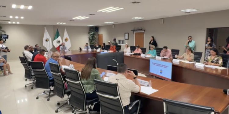 Suma Jacobo 13 cuentas públicas reprobadas; Cabildo también le frena comisión para concesión de taxis.