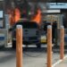 Investigan causas de incendio de una camioneta en el puente Acuña–Del Río.