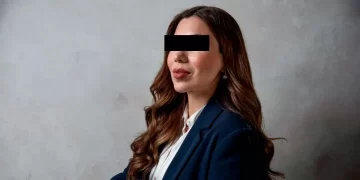 Vinculan a proceso a Tania "N" por peculado; permanecerá en prisión preventiva.