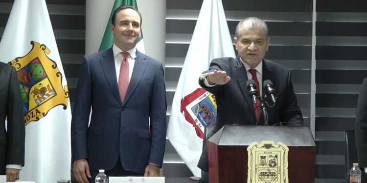 Rinde protesta Miguel Riquelme como alcalde de Torreón.