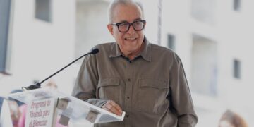 Rubén Rocha Moya asegura que sigue en Culiacán y niega protección federal.