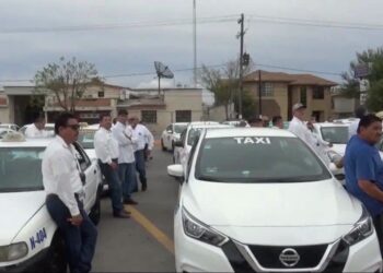 Cabildo discutirá licitación de 120 taxis tras advertencias del gremio sobre presuntas irregularidades.