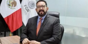 Renuncia Ulises Lara a la Fiscalía Especial de Asuntos Relevantes de la FGR.