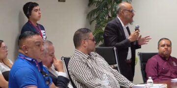 El regidor Juan Carlos Hernández Infante pidió suspender el tema de los parquímetros hasta contar con una política pública adecuada.